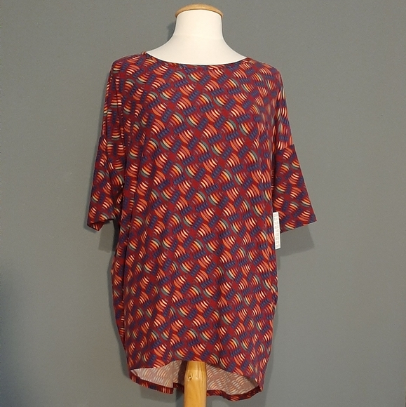 NWT! LuLaRoe Irma-M Tunic with a Unique Design - Picture 4 of 14